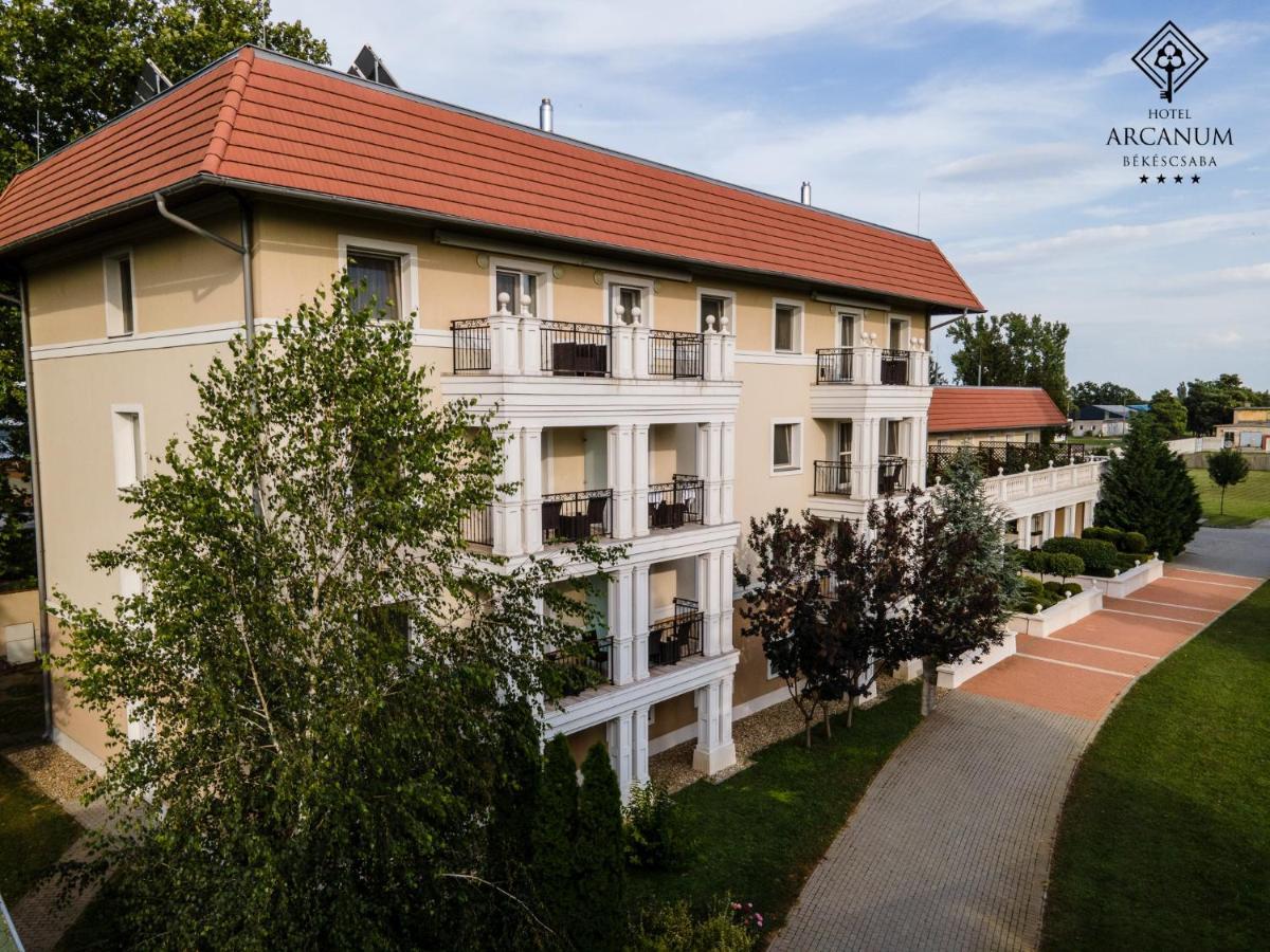 Arcanum Hotel Bichișciaba Exterior foto