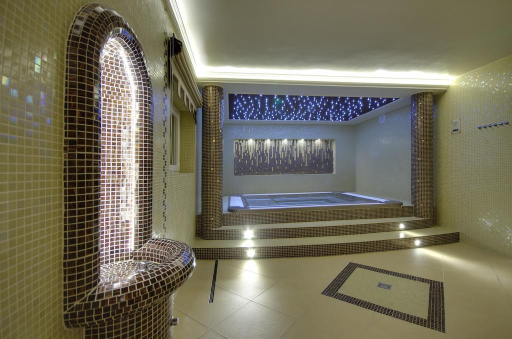 Arcanum Hotel Bichișciaba Exterior foto